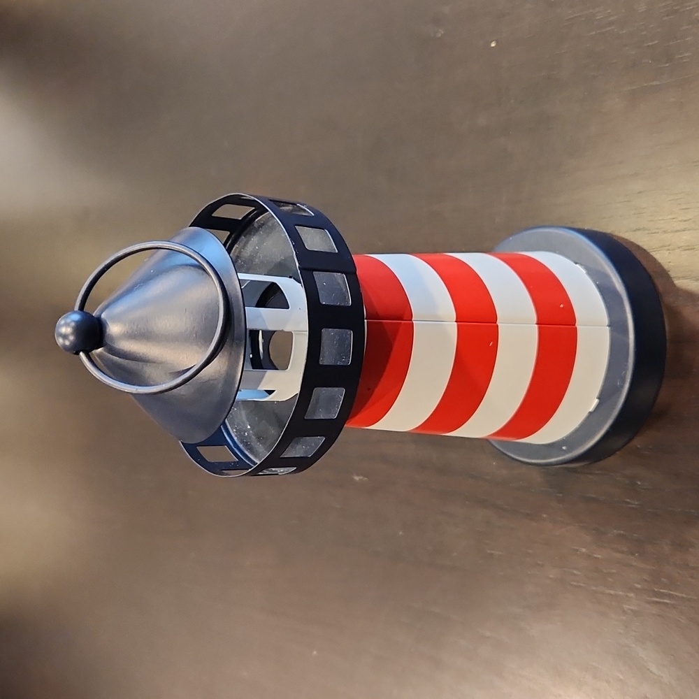 Decorative lighthouse - Picture 3 of 13